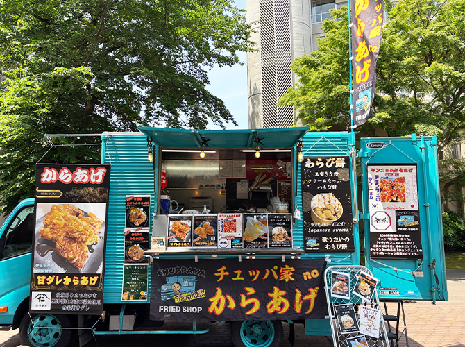 フードトラック　チュッパ家　様