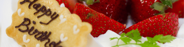 特製ケーキを作る