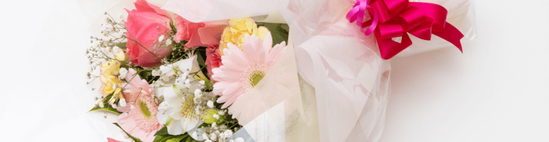 花束を用意する